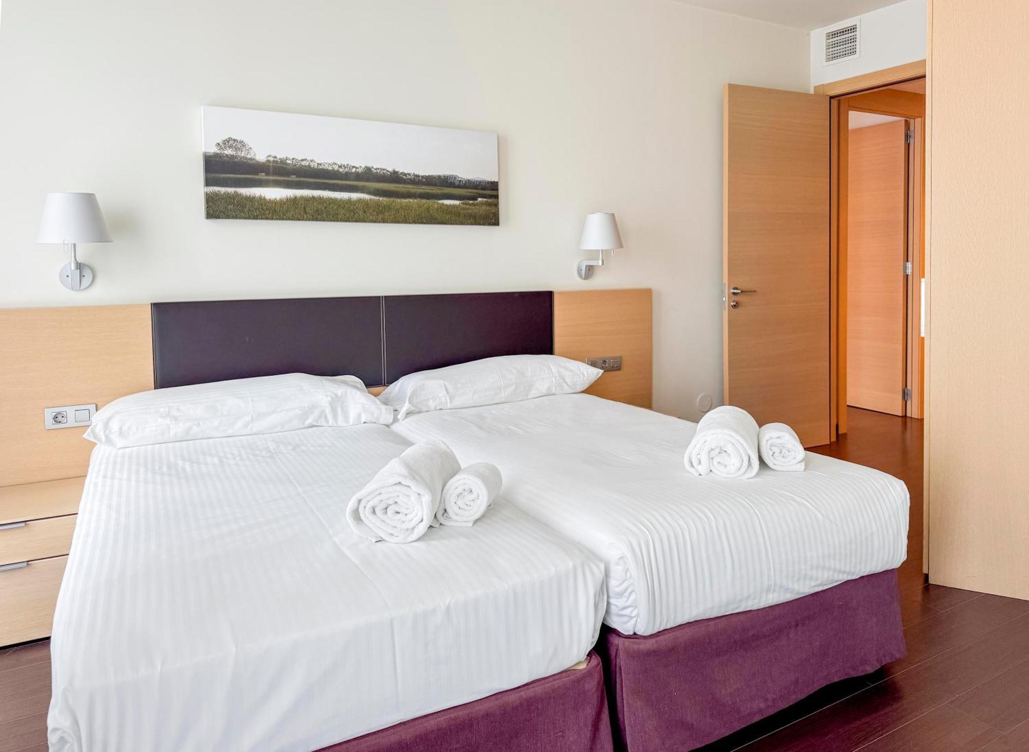 Hotel Jardines De Uleta Suites Vitoria-Gasteiz Eksteriør bilde